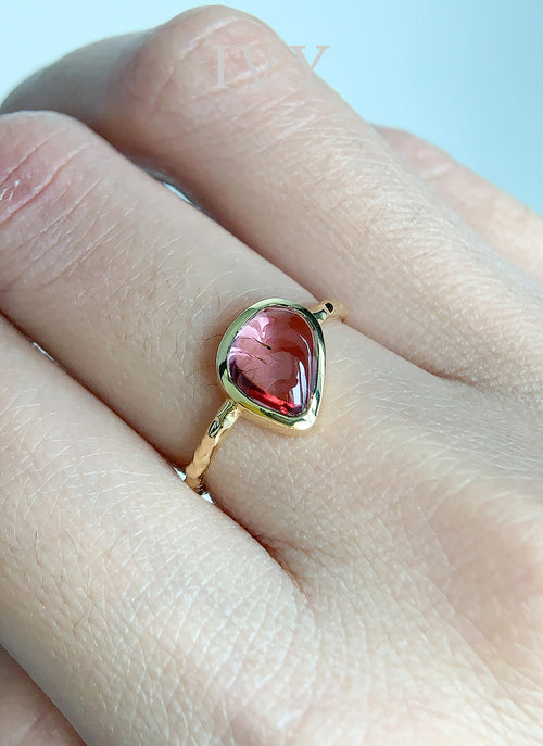 Rhodolite Ring